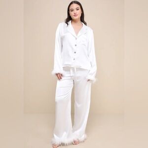 LULUS white satin feather two piece pajama set size large